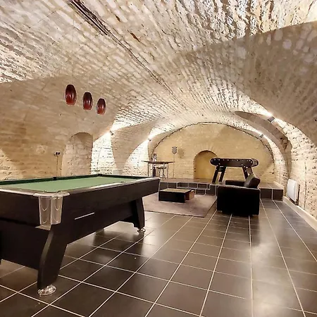 Villa Discotheque
